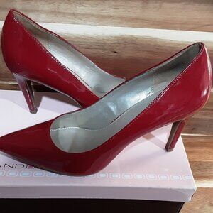 BANDOLINO  RED PUMP